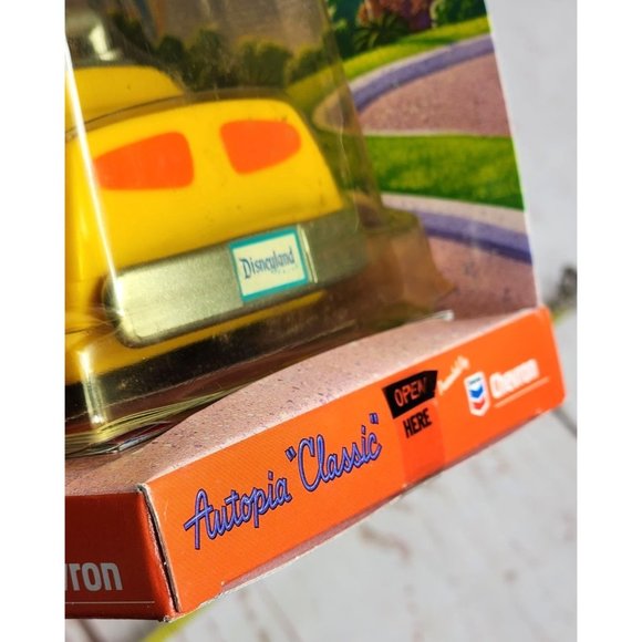 Chevron Cars' Autopia Cars Disneyland Park Pull Back and Go Toy Car - Picture 5 of 15